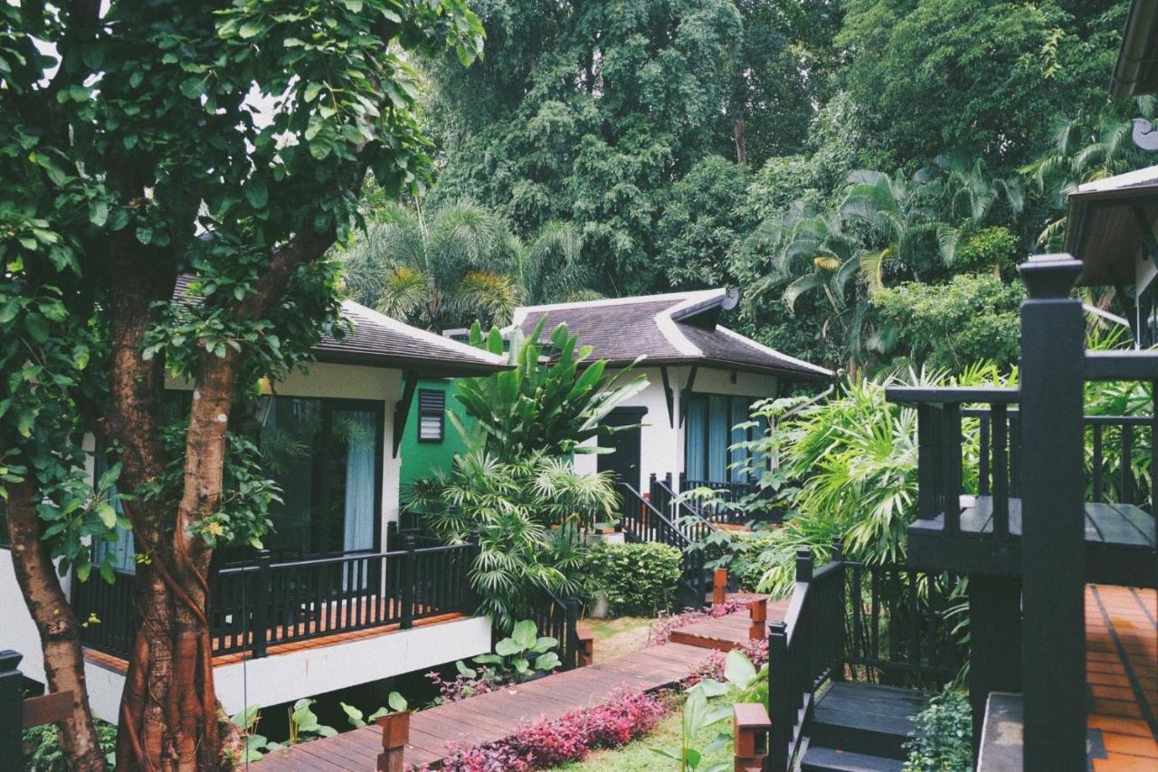 Numsai Khaosuay Resort Ранонг Екстериор снимка